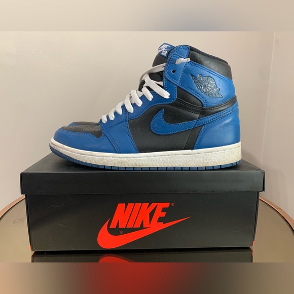 Air Jordan 1 Retro High OG Dark Marina Blue 555088-404 Men's Size 9.5‎